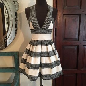 BANDAGE MINI DRESS